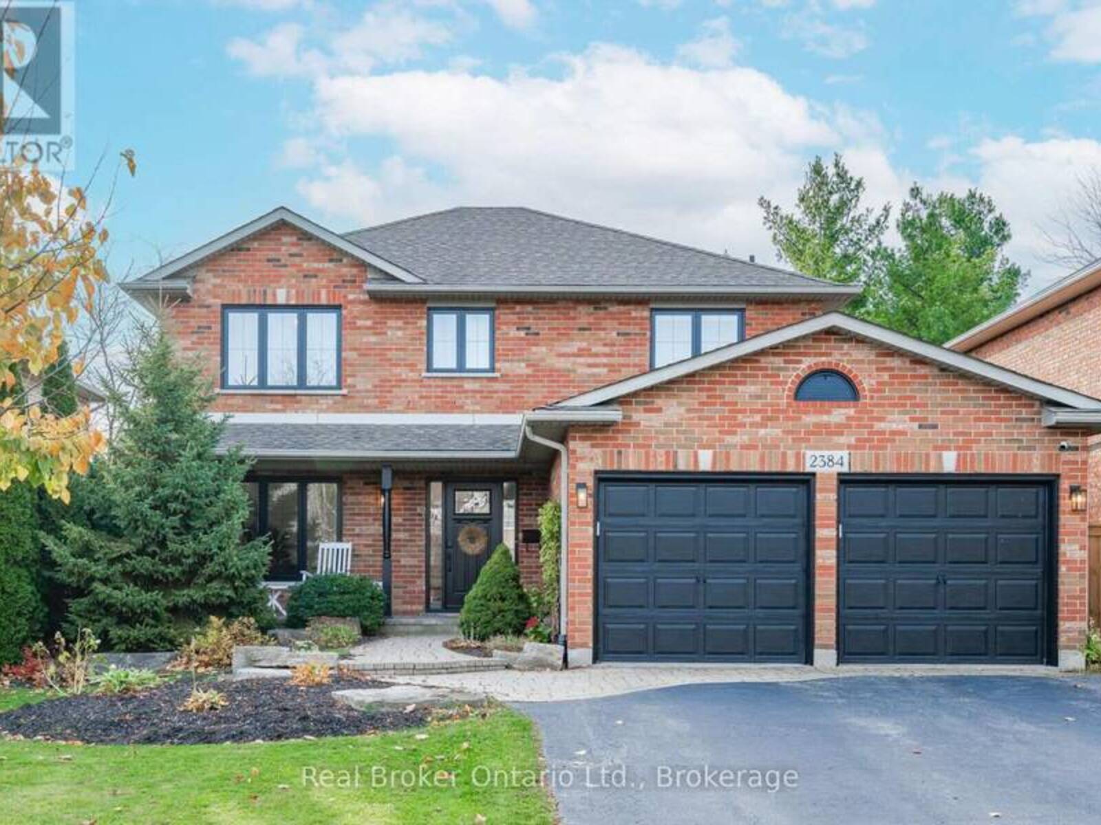 2384 CUMMINS LANE, Burlington, Ontario L7P 5B2