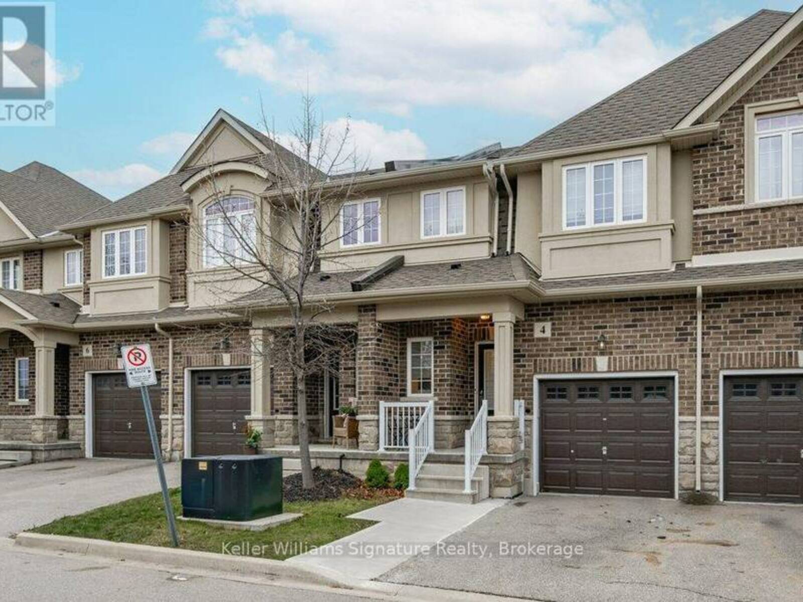 4 - 47 MADONNA DRIVE, Hamilton, Ontario L9B 0H2