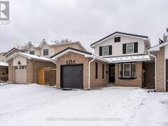 2265 MIDDLESMOOR CRESCENT Burlington Ontario, L7P 3X2