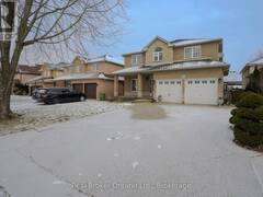 72 SIDNEY CRESCENT Hamilton Ontario, L8J 3Z1