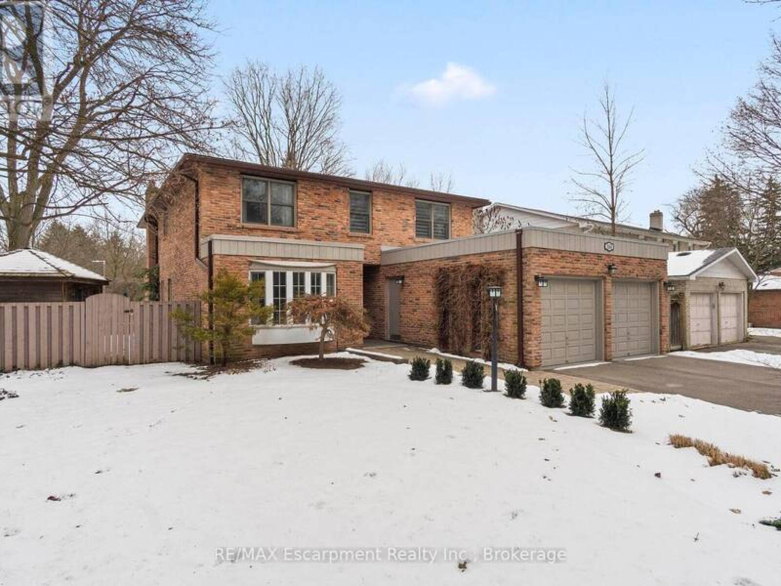 1164 CYNTHIA LANE, Oakville, Ontario L6J 6A6