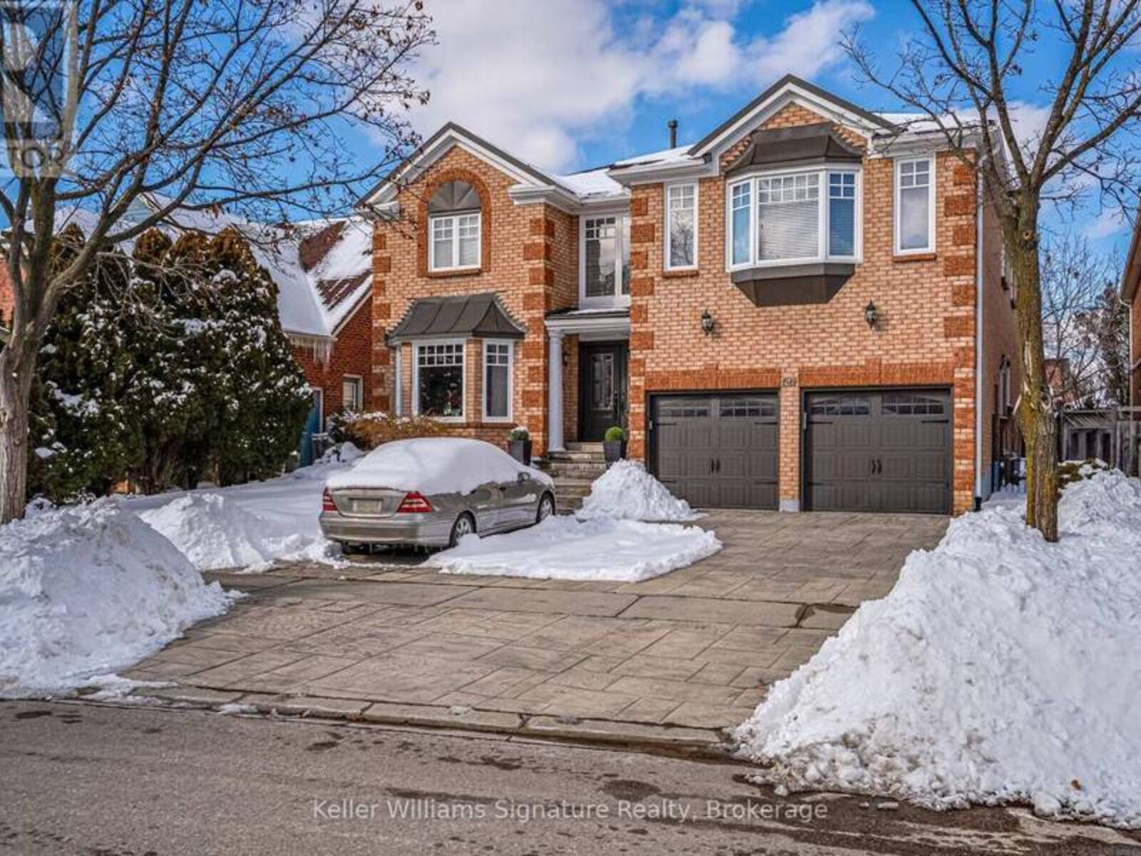 1519 BALLANTRAE DRIVE, Mississauga, Ontario L5M 3N4