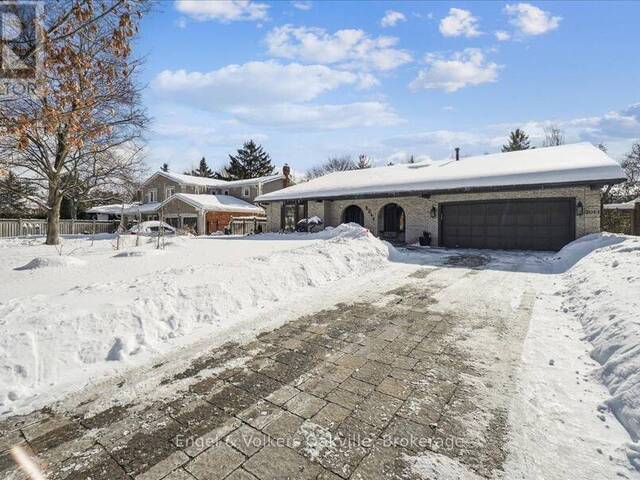 2044 MISSISSAUGA ROAD Mississauga Ontario, L5H 2K6 - 4 Bedrooms Home For Sale