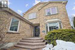 69 TOPHAM CRESCENT | Richmond Hill Ontario | Slide Image Two