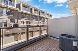 36 - 260 MELODY COMMON | Oakville Ontario | Slide Image Twelve