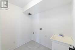 36 - 260 MELODY COMMON | Oakville Ontario | Slide Image Nineteen