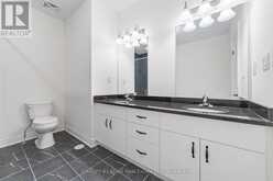 36 - 260 MELODY COMMON | Oakville Ontario | Slide Image Twenty-six