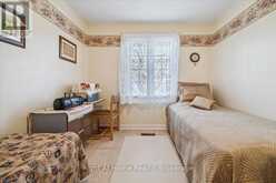 251 ELMWOOD ROAD | Oakville Ontario | Slide Image Thirteen