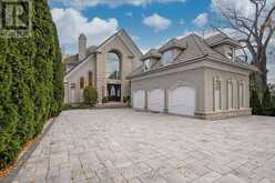 3206 SHORELINE DRIVE | Oakville Ontario | Slide Image Three