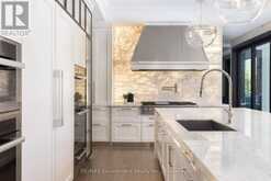 15 LAMBERT COMMON | Oakville Ontario | Slide Image Nine