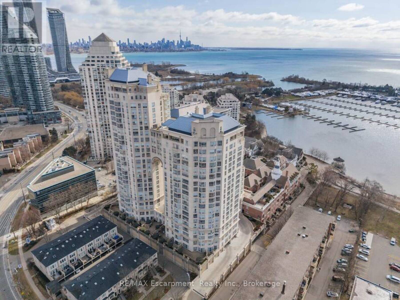 301 - 2287 LAKE SHORE ROAD W, Toronto, Ontario M8V 3Y1