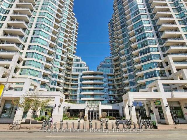 209 - 228 QUEENS QUAY W Toronto Ontario, M5J 2X1 - 2 Bedrooms Condo For Sale