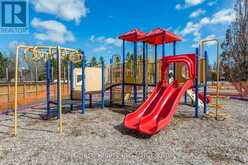 42 MADAWASKA TRAIL | Wasaga Beach Ontario | Slide Image Thirty-three