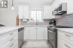 42 MADAWASKA TRAIL | Wasaga Beach Ontario | Slide Image Eight