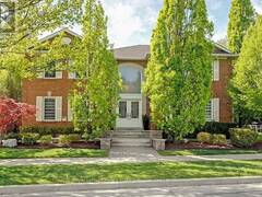 2101 GROSVENOR STREET Oakville Ontario, L6H 4N1