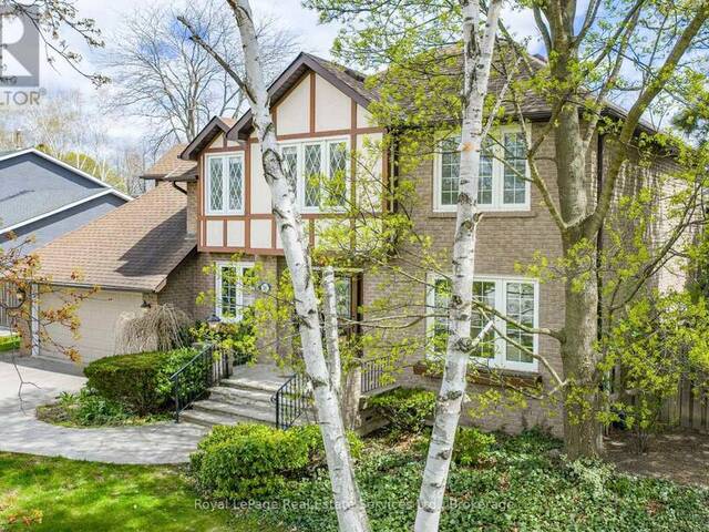 2082 MISSISSAUGA ROAD Mississauga Ontario, L5H 2K6 - 4 Bedrooms Home For Sale