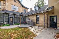 194 GRAND RIVER STREET N | Paris Ontario | Slide Image Thirty-seven
