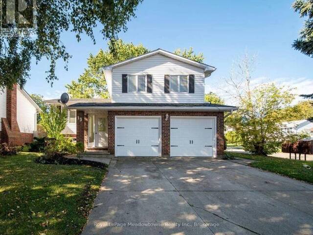 13 THOMPSON DRIVE Port Dover Ontario, N0A 1N4 - 4 Bedrooms Home For Sale