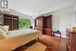 405 - 2511 LAKESHORE ROAD W | Oakville Ontario | Slide Image Eighteen