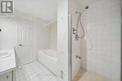 405 - 2511 LAKESHORE ROAD W | Oakville Ontario | Slide Image Twenty-one