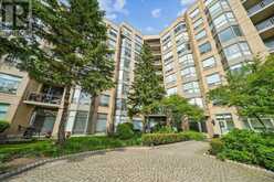 405 - 2511 LAKESHORE ROAD W | Oakville Ontario | Slide Image Thirty-eight