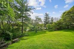 405 - 2511 LAKESHORE ROAD W | Oakville Ontario | Slide Image Forty