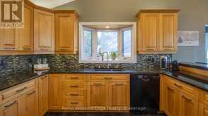 43 LAKESHORE DRIVE | Madawaska Valley Ontario | Slide Image Ten
