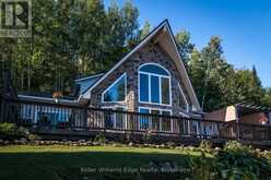 43 LAKESHORE DRIVE | Madawaska Valley Ontario | Slide Image Six