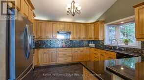 43 LAKESHORE DRIVE | Madawaska Valley Ontario | Slide Image Eight
