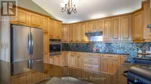 43 LAKESHORE DRIVE | Madawaska Valley Ontario | Slide Image Nine