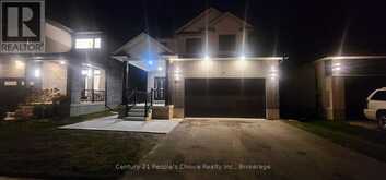 43 WEYMOUTH STREET | Elmira Ontario | Slide Image Two