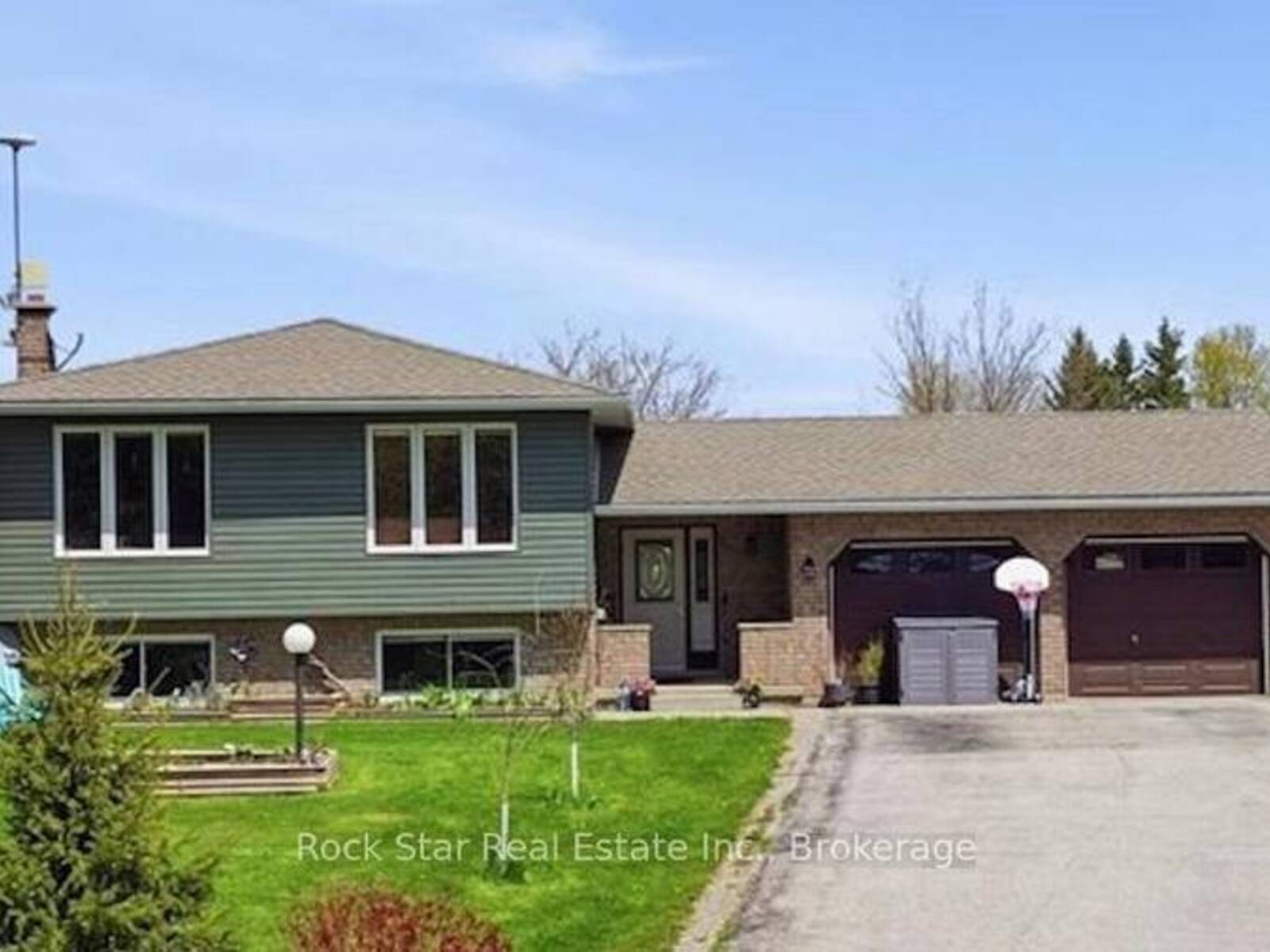 9487 MAAS PARK DRIVE, Mount Forest, Ontario N0G 2L0