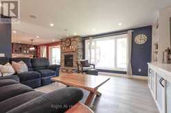 367 GOLF CLUB ROAD | Hamilton Ontario | Slide Image Eight