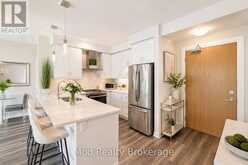 129 - 128 GROVEWOOD COMMON | Oakville Ontario | Slide Image Four