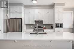 3291 HARASYM TRAIL | Oakville Ontario | Slide Image Thirteen