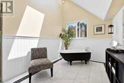 8122 ERAMOSA GARAFRAXA TOWNLINE | Fergus Ontario | Slide Image Seventeen
