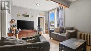 247 KING STREET | Welland Ontario | Slide Image Twelve