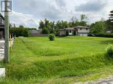 7657 BLACK RIVER ROAD | Georgina Ontario | Slide Image Three