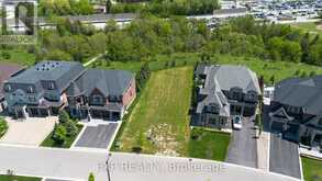 25 HOGAN COURT | King Ontario | Slide Image One