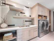 777 SHADELAND AVENUE | Burlington Ontario | Slide Image Seventeen