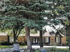 184 DUNDAS STREET E Hamilton Ontario, L8N 2Z7