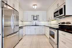 205 - 2180 MARINE DRIVE | Oakville Ontario | Slide Image Twelve