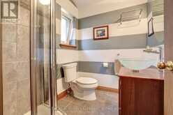 330 MOUNTSBERG ROAD | Hamilton Ontario | Slide Image Ten