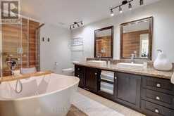 330 MOUNTSBERG ROAD | Hamilton Ontario | Slide Image Seventeen