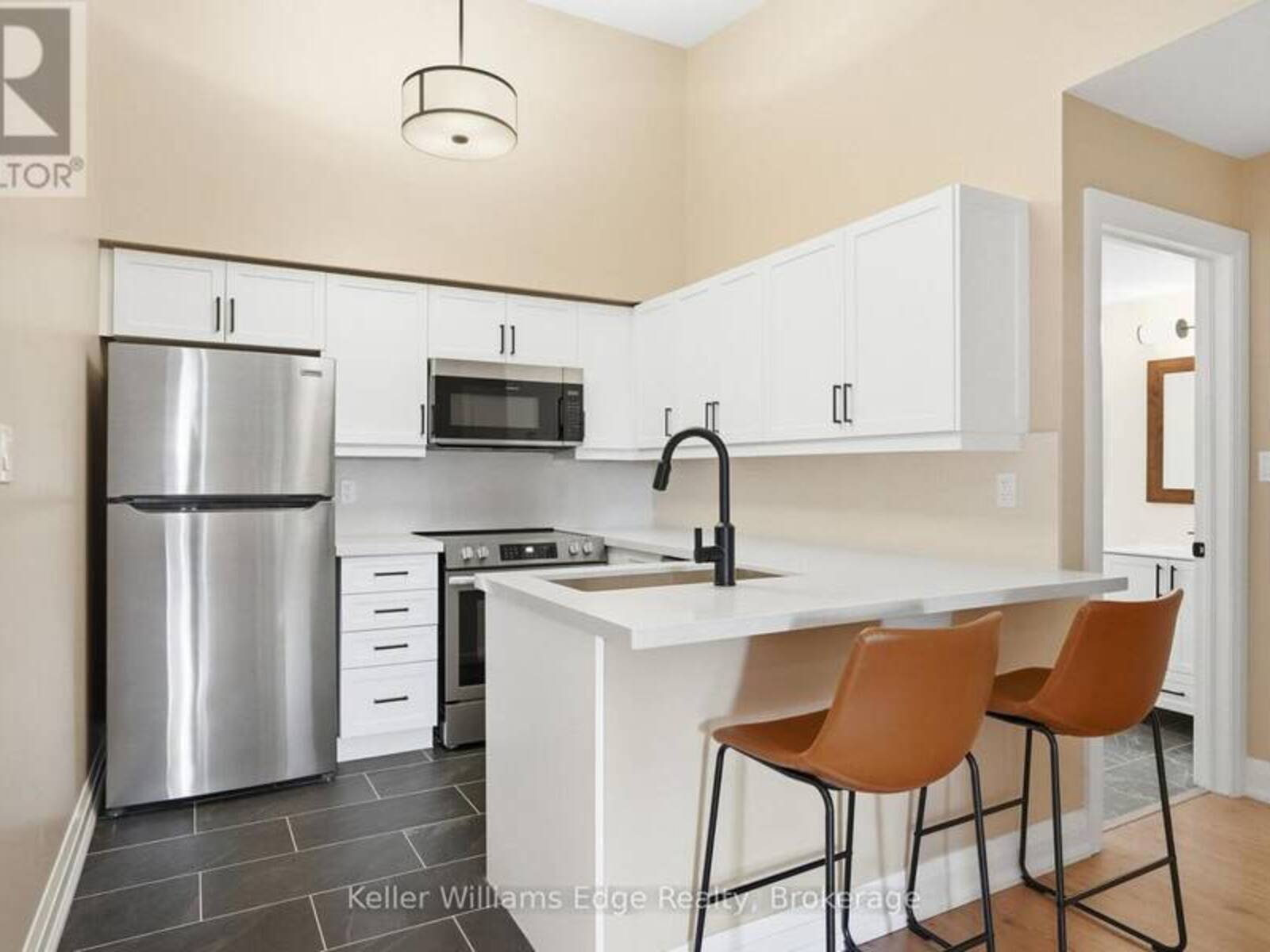 406 - 2075 APPLEBY LINE, Burlington, Ontario L7L 7H3