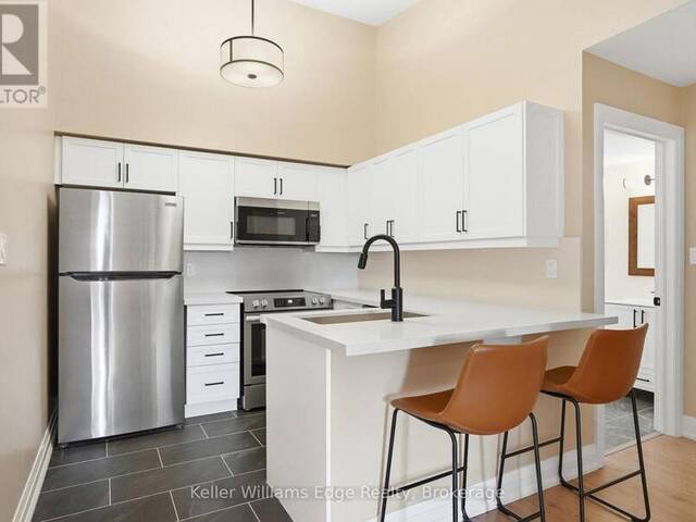 406 - 2075 APPLEBY LINE Burlington Ontario, L7L 7H3 - 2 Bedrooms Condo For Sale
