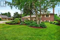 119 ELIZABETH DRIVE | Halton Hills Ontario | Slide Image Three