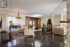 3346 LAKESHORE ROAD W | Oakville Ontario | Slide Image Seven