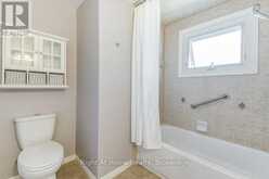 207 MONTMORENCY DRIVE | Hamilton Ontario | Slide Image Twenty