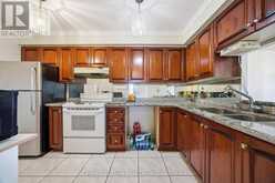 411 - 3845 LAKE SHORE BOULEVARD W | Toronto Ontario | Slide Image Four